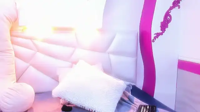 Keiry Paloma online show from 04-10-26, 08:27