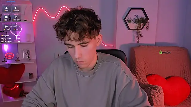 Snapshot of kevin_nix chatting on 02-06-26, 08:16 kevin nix online show from 02-06-26, 08:16