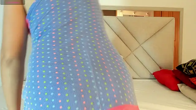 AmberQueen1 online show from 02-04-26, 12:11