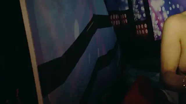 lenanane0126 online show from 04-12-26, 07:28