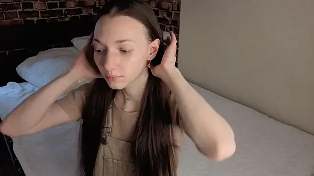 Lollyops online show from 04-13-26, 02:37