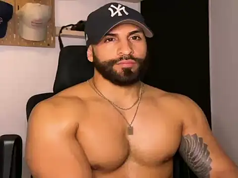 Snapshot of SamDornan51 chatting on 02-18-26, 12:52 SamDornan51 online show from 02-18-26, 12:52