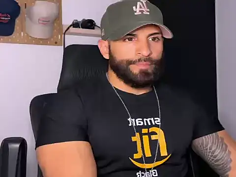 SamDornan51 online show from 03-12-26, 01:44