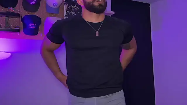 SamDornan51 online show from 03-21-26, 01:18