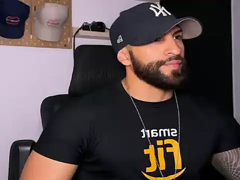 SamDornan51 online show from 03-09-26, 01:09