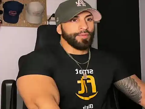 Snapshot of SamDornan51 chatting on 02-10-26, 12:20 SamDornan51 online show from 02-10-26, 12:20