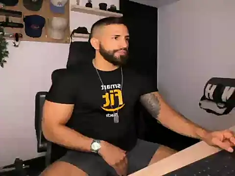 Snapshot of SamDornan51 chatting on 02-17-26, 12:41 SamDornan51 online show from 02-17-26, 12:41