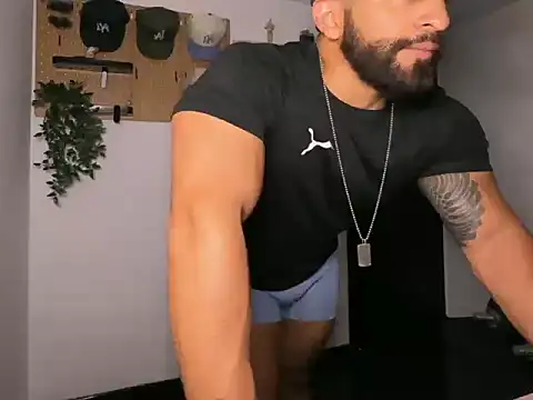 Snapshot of SamDornan51 chatting on 03-03-26, 12:50 SamDornan51 online show from 03-03-26, 12:50