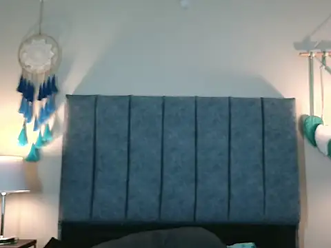 NatalyGuzman26 online show from 06-04-26, 10:09
