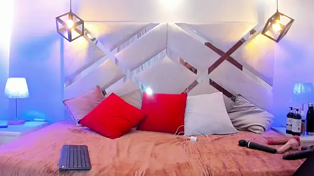 karlaa megan online show from 04-09-26, 11:49