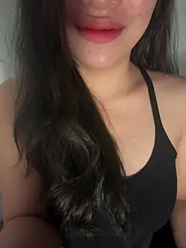 Snapshot of QuynhAnh_2k1 chatting on 02-25-26, 06:52 QuynhAnh 2k1 online show from 02-25-26, 06:52