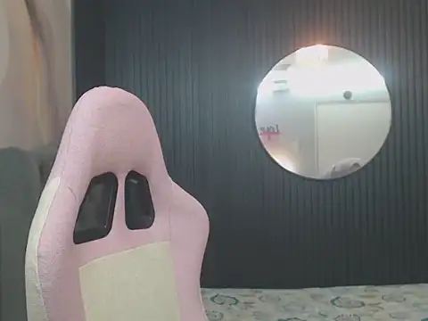 Snapshot of chacorta_ chatting on 05-12-26, 01:02 chacorta online show from 05-12-26, 01:02