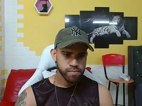 Snapshot of chacorta_ chatting on 05-07-26, 01:21 chacorta online show from 05-07-26, 01:21