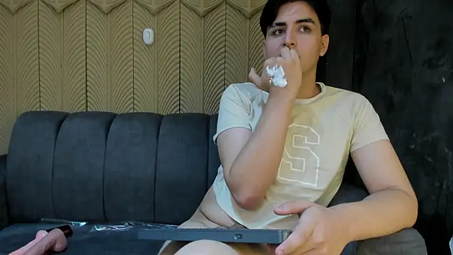 Snapshot of noahWolff_ chatting on 02-10-26, 09:30 noahWolff online show from 02-10-26, 09:30