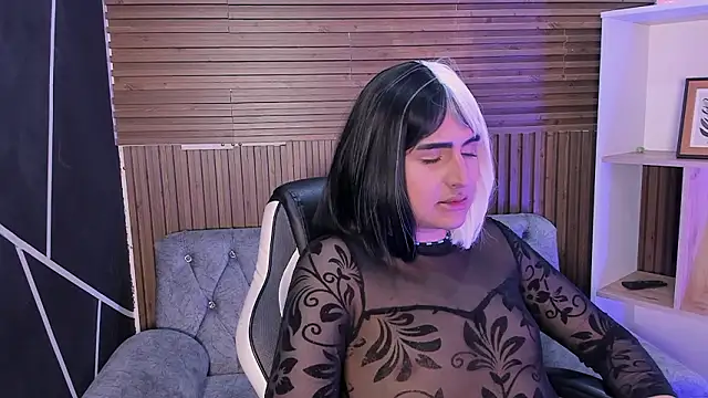 Snapshot of noahWolff_ chatting on 03-02-26, 05:08 noahWolff online show from 03-02-26, 05:08