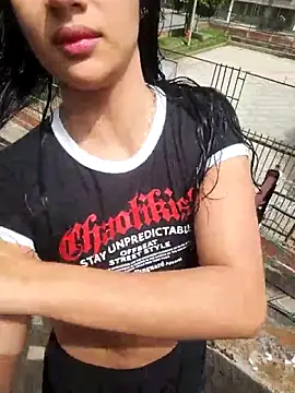 cynliu online show from 04-18-26, 03:14