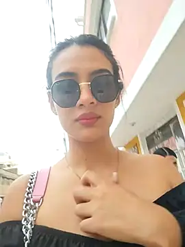 cynliu online show from 05-07-26, 10:24