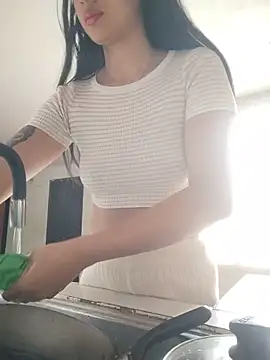 cynliu online show from 06-16-26, 04:18