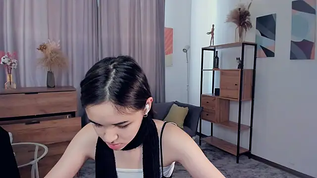 Snapshot of AvantgardAlone chatting on 02-04-26, 08:09 AvantgardAlone online show from 02-04-26, 08:09