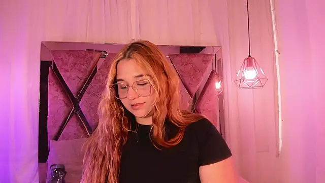 Snapshot of shantal_cooper_ chatting on 02-09-26, 07:12 shantal cooper online show from 02-09-26, 07:12