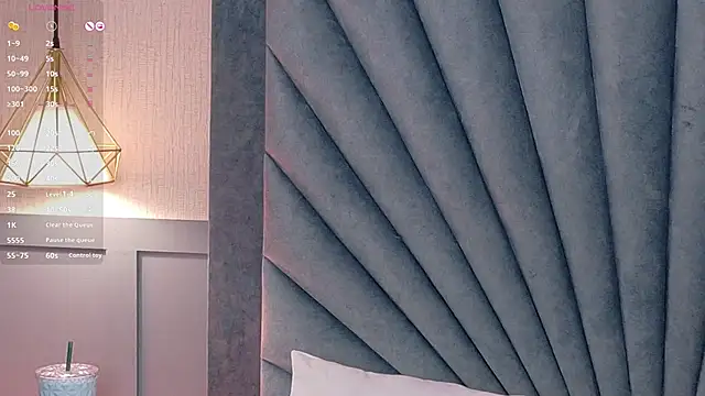 Annia-Greco online show from 02-07-26, 02:14