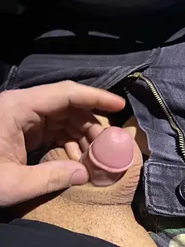 Snapshot of Lennart1869 chatting on 02-18-26, 06:37 Lennart1869 online show from 02-18-26, 06:37