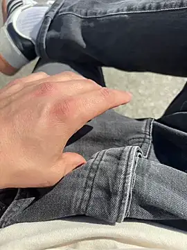 Snapshot of Lennart1869 chatting on 03-16-26, 01:04 Lennart1869 online show from 03-16-26, 01:04