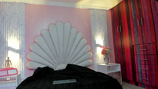 Kateemos online show from 03-20-26, 02:18