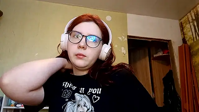 Snapshot of VannessaDillenbeck chatting on 02-05-26, 07:26 VannessaDillenbeck online show from 02-05-26, 07:26