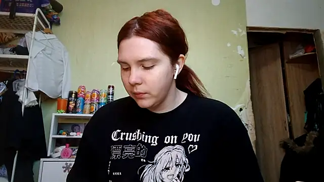 Snapshot of VannessaDillenbeck chatting on 02-14-26, 09:31 VannessaDillenbeck online show from 02-14-26, 09:31