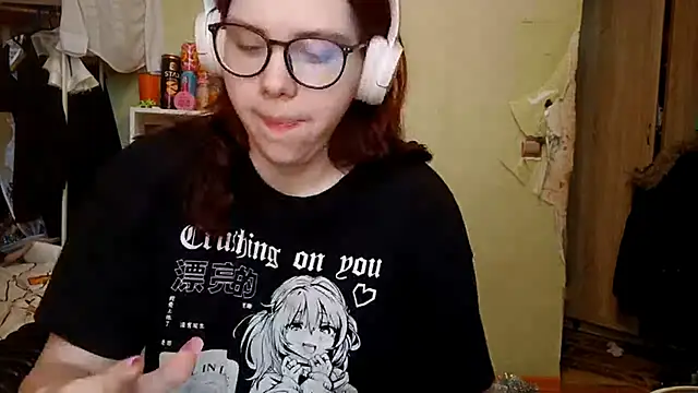 Snapshot of VannessaDillenbeck chatting on 02-19-26, 12:46 VannessaDillenbeck online show from 02-19-26, 12:46