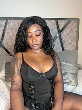 Denise wolfe21 online show from 02-05-26, 07:43