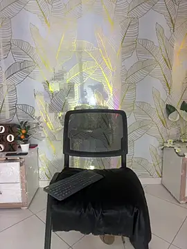 Snapshot of Nala_OMG chatting on 03-06-26, 08:04 Nala OMG online show from 03-06-26, 08:04