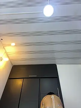 Snapshot of Nala_OMG chatting on 02-13-26, 07:14 Nala OMG online show from 02-13-26, 07:14