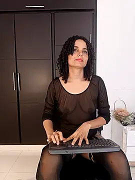 Snapshot of Nala_OMG chatting on 01-31-26, 08:18 Nala OMG online show from 01-31-26, 08:18