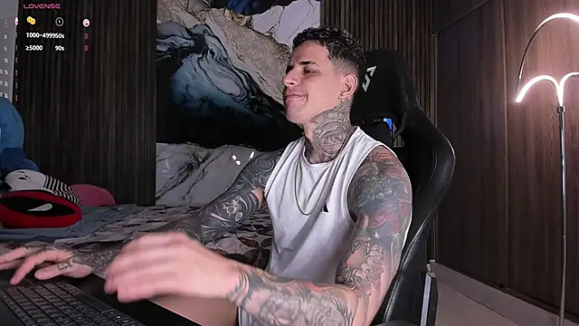 trisstann  online show from 04-01-26, 10:28