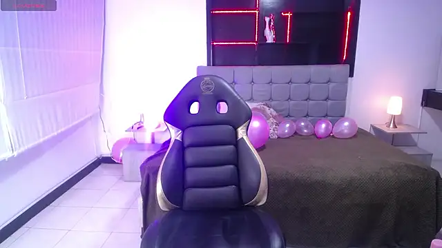 Snapshot of Perla_lovely_ chatting on 02-15-26, 12:26 Perla lovely online show from 02-15-26, 12:26