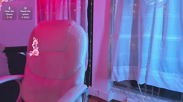 Sweet bellaa  online show from 04-05-26, 05:14