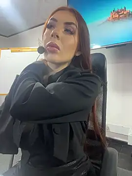 Sweet bellaa  online show from 04-30-26, 04:52
