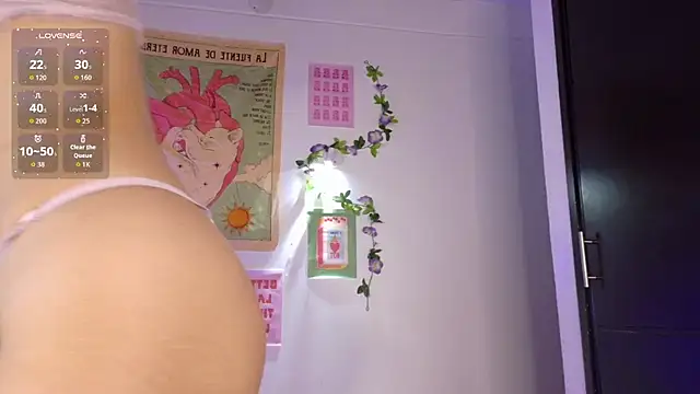 Snapshot of emicute_ chatting on 02-14-26, 03:23 emicute online show from 02-14-26, 03:23