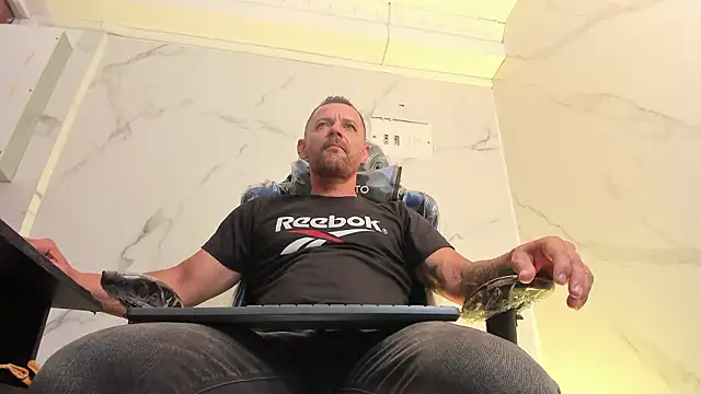 HardenedDad online show from 03-12-26, 07:29