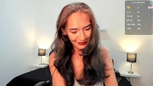 Emma Mendozaa online show from 02-12-26, 11:43