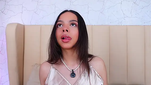 BambiRoses online show from 05-18-26, 05:56