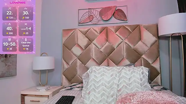 Snapshot of Thalya_Adams chatting on 02-20-26, 12:18 Thalya Adams online show from 02-20-26, 12:18