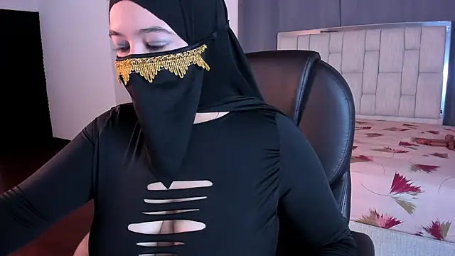 Snapshot of basima_haik chatting on 02-06-26, 02:40 basima haik online show from 02-06-26, 02:40