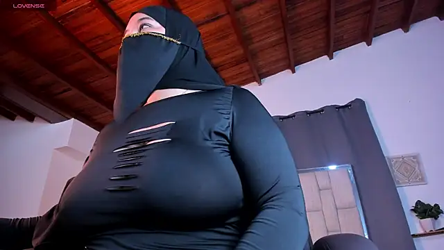 Snapshot of basima_haik chatting on 02-24-26, 03:07 basima haik online show from 02-24-26, 03:07