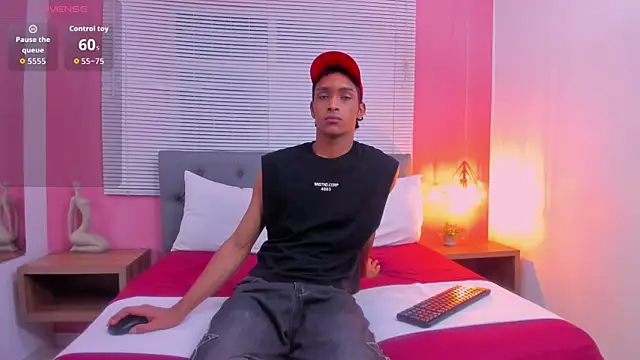 drako18  online show from 04-01-26, 03:52