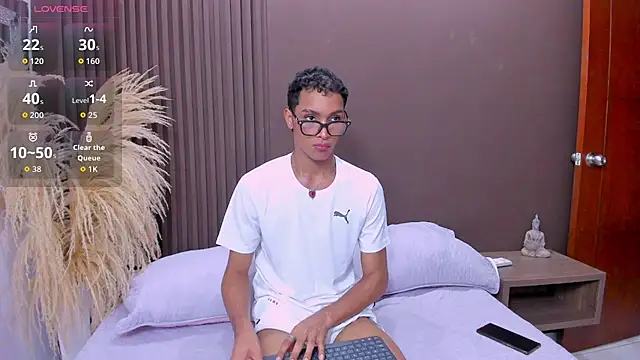 drako18  online show from 05-26-26, 03:37