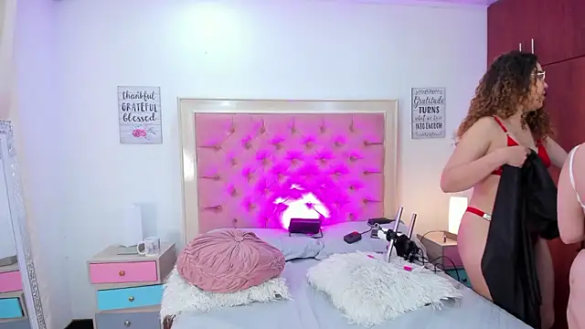 AmbarClarck online show from 03-15-26, 12:01