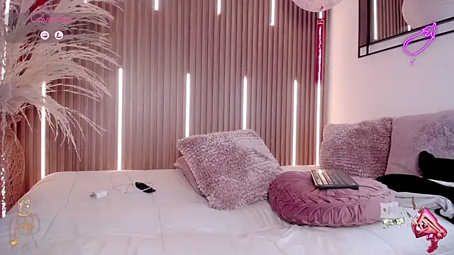 David Banks  online show from 03-31-26, 01:35